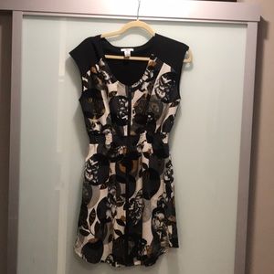 Short Sleeve Zipper Front Dress